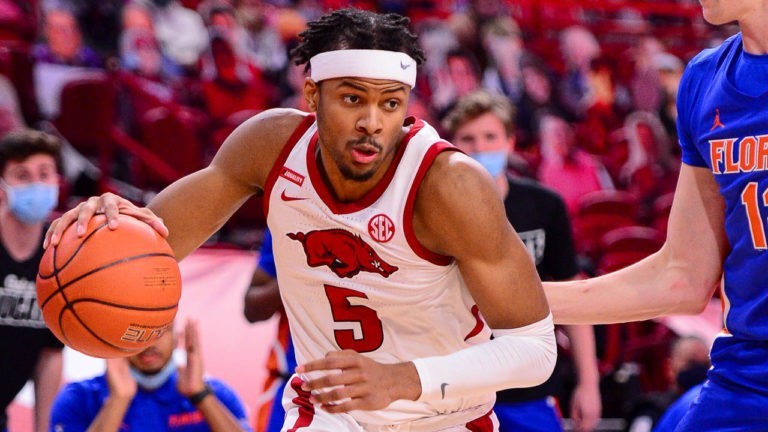 Moody becomes Hogs’ first one-and-done heading to NBA