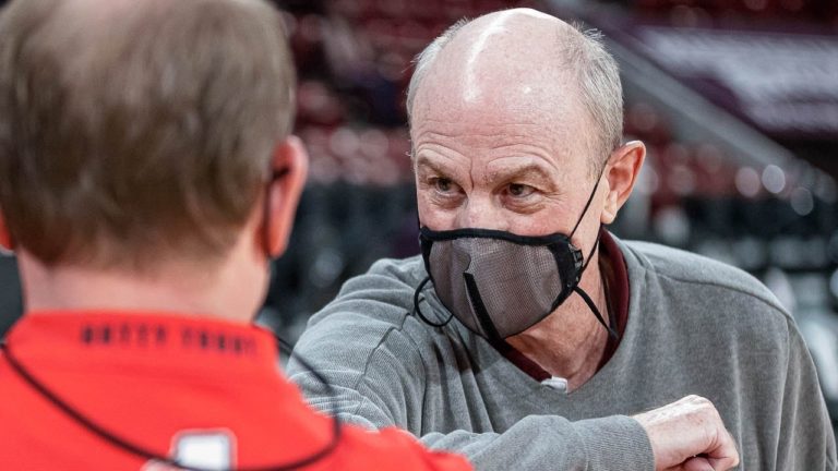 Howland on talented Arkansas team, going to difficult place to get wins