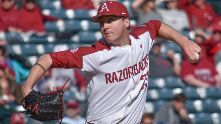 Carpenter, Phil talking Hogs’ baseball as opening of season gets closer