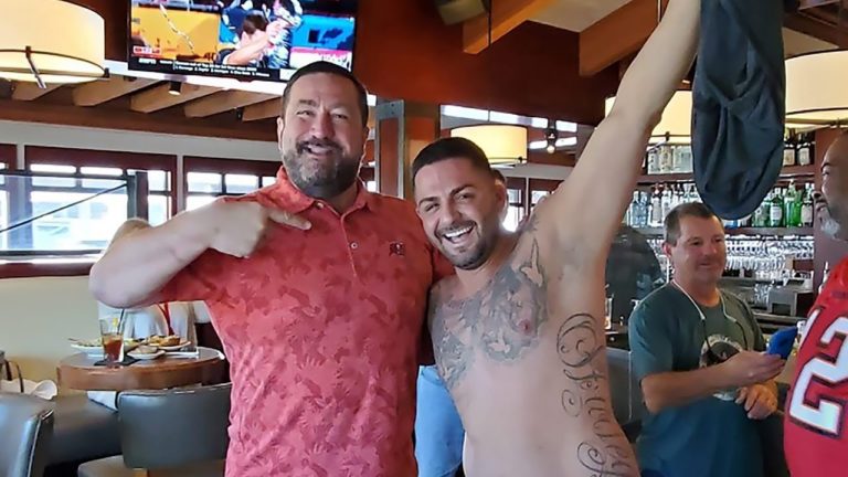 Noland on crossing paths with Super Bowl streaker in Tampa bar Monday