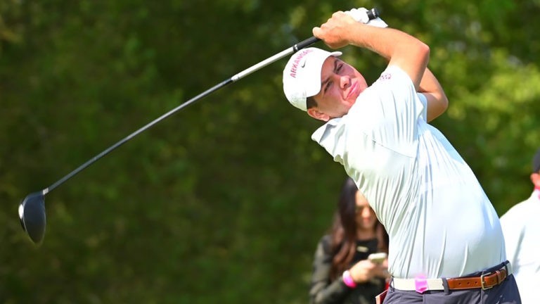 Perico moves up to ninth while Hogs seventh at Cabo Collegiate