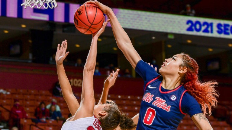 Ole Miss blocks Hogs in first round of SEC Tournament