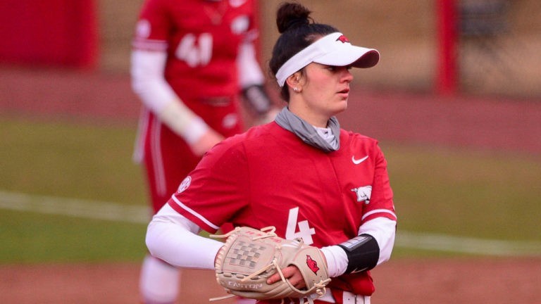 Hogs roll to 16th win as Haff strikes out 11 in 4-1 win over UCA