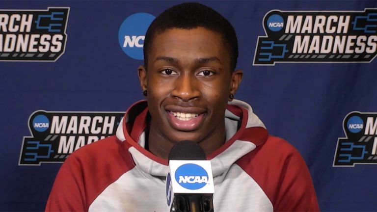 Davis thinks Hogs will be ready Monday night for challenge from Baylor