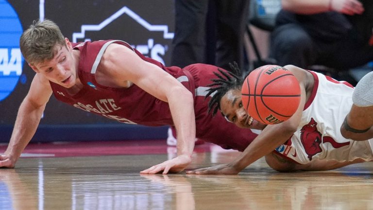 Notae on December battle with hot-shooting Oral Roberts