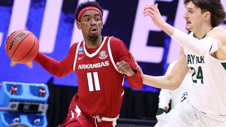 Tate says this Hogs’ team ‘will never be forgotten’ after loss