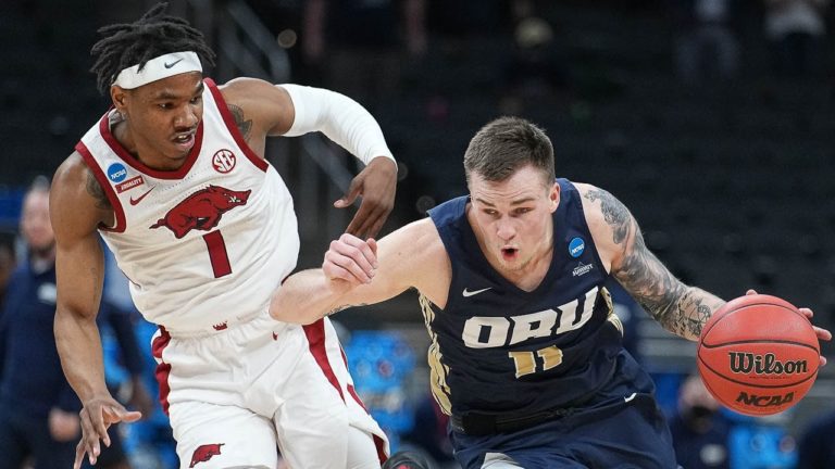 O’Gara thinks adopted Hogs’ defense big key against Baylor