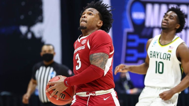 Henry on transfers starting quickly as Sills enters portal