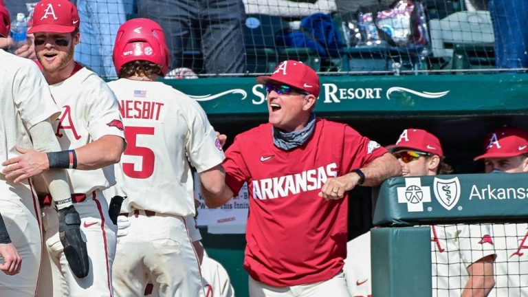 Van Horn pleased team stays unbeaten with series sweep