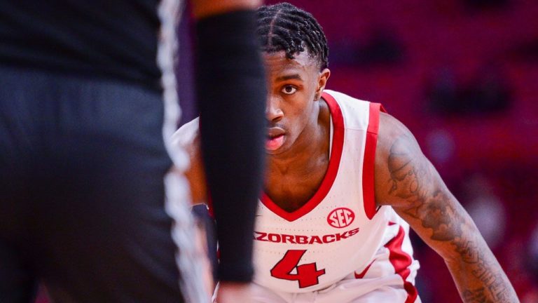 Davis’ ability to disrupt Burns could be key in Hogs’ game
