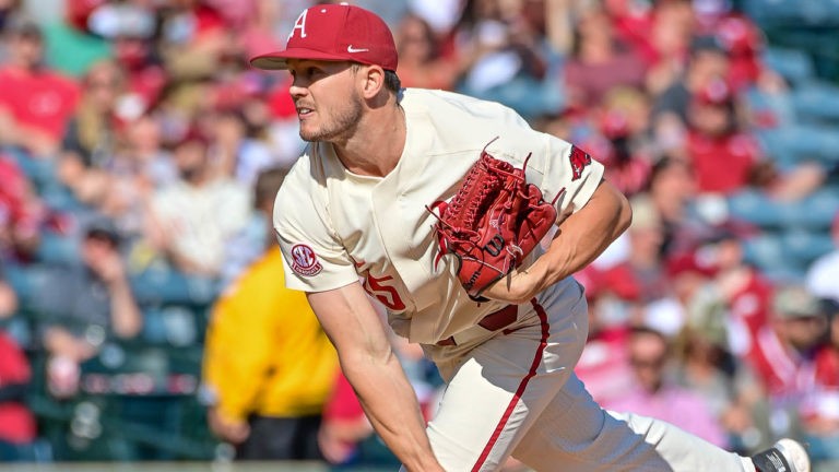 Kopps picks up several weekly awards, but still co-SEC