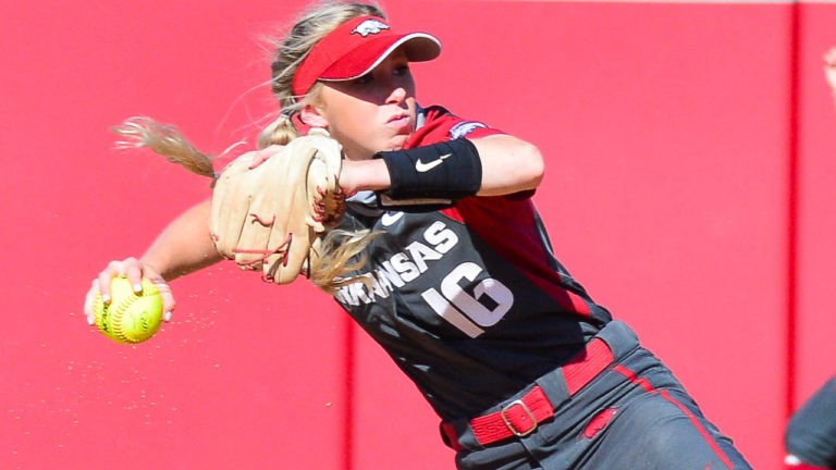 Missouri hands Hogs first back-to-back losses of season, 10-1