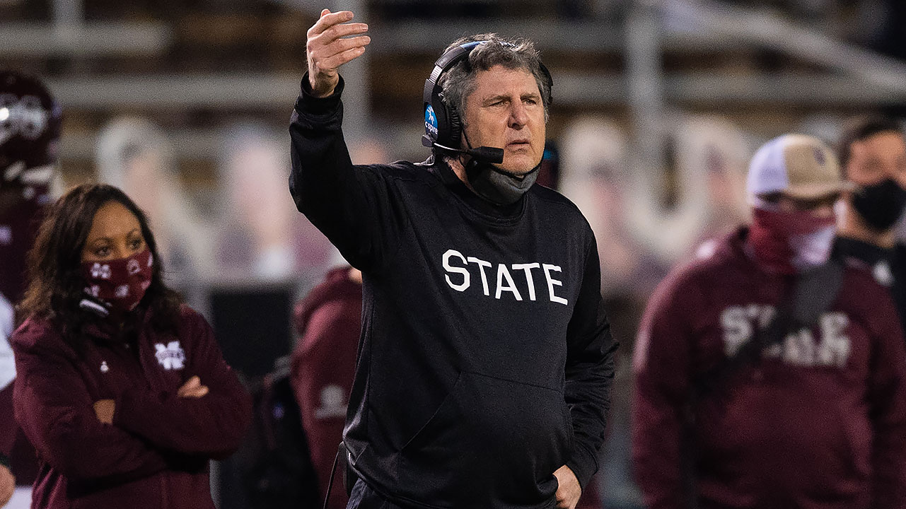 Saturday Down South's Connor O'Gara on Mike Leach, football chaos » Hit That Line from ESPN Arkansas