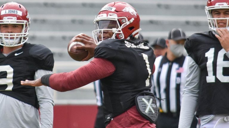 It looks like Hogs going with KJ at quarterback, says Chavanelle