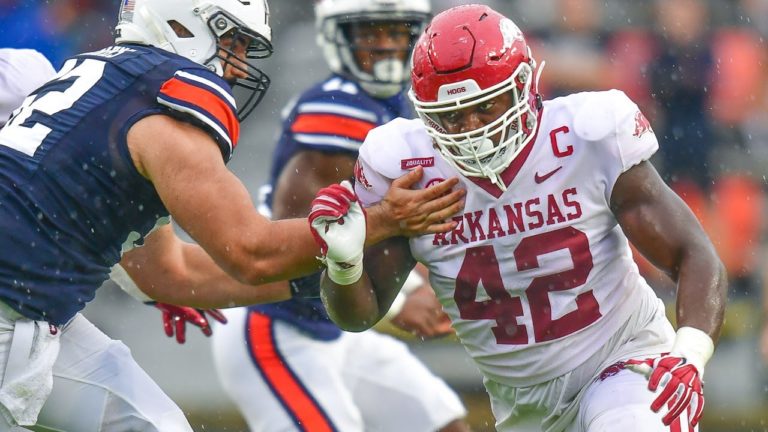 Marshall talking about last season with Hogs, getting ready for NFL