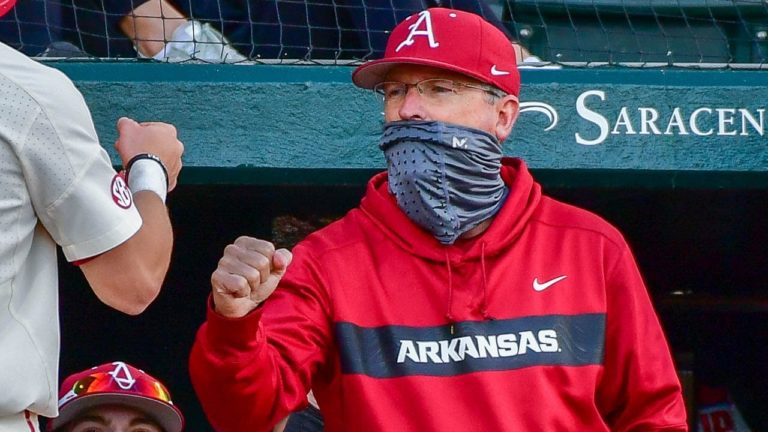 Van Horn on Hogs’ strong pitching closing out games