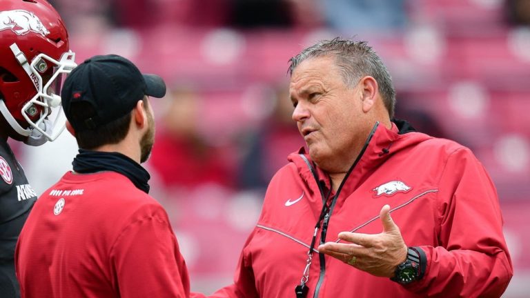RECRUITING THURSDAY: Davenport on law affecting Hogs