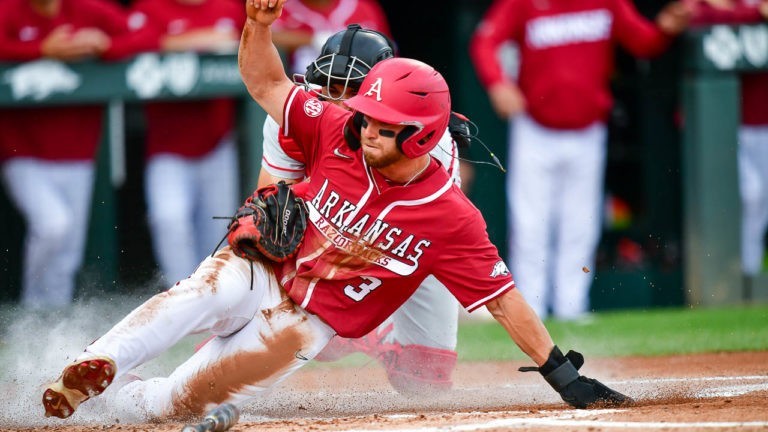 Fifth inning mistakes cost Hogs momentum in loss to Georgia