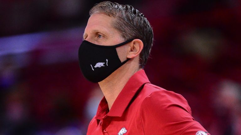 Adding Smart gives Hogs pair of recruiters with NBA experience