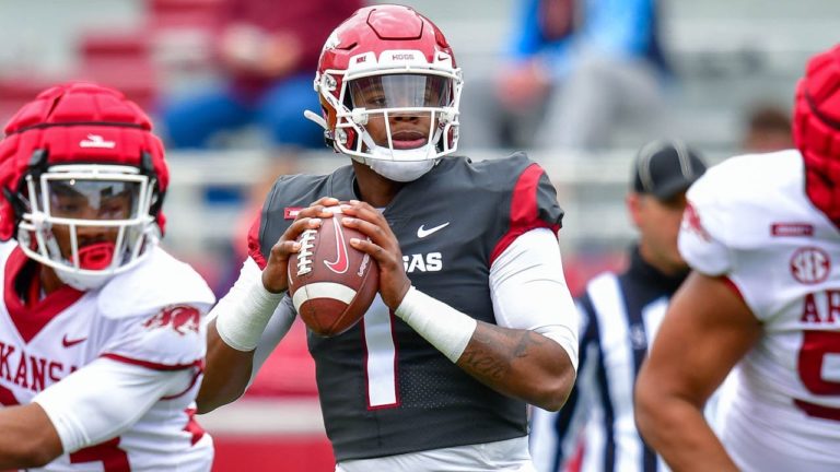Murphy thinks early line favoring Longhorns by 4 ‘about right’ for game