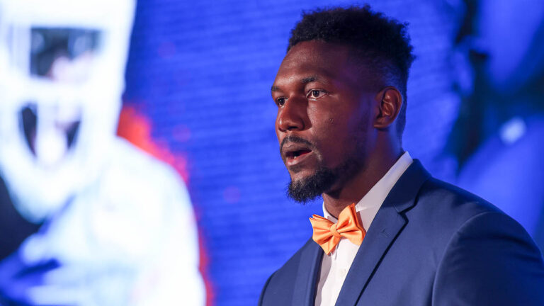SEC MEDIA DAYS 2021: Florida defensive lineman Zachary Carter