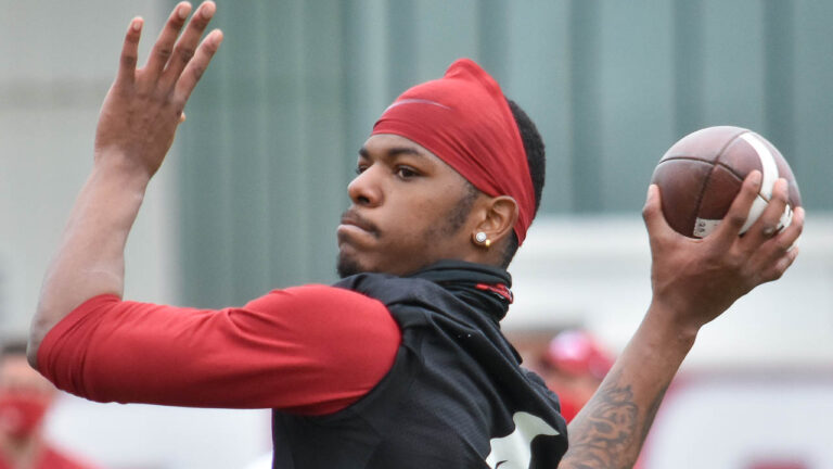 Democrat-Gazette’s Tom Murphy discussing possibilities at Hogs’ quarterback
