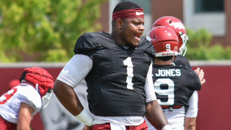 Goode on Jefferson, Morgan’s roles as leader for Hogs this year