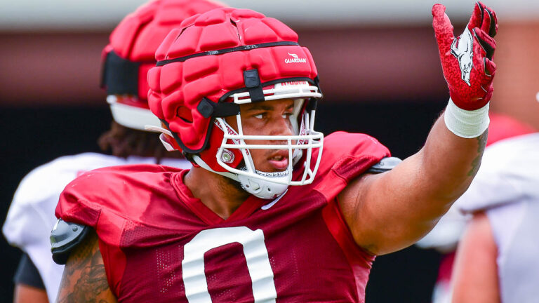 Murphy on how Utsey pushing for playing time in defensive line