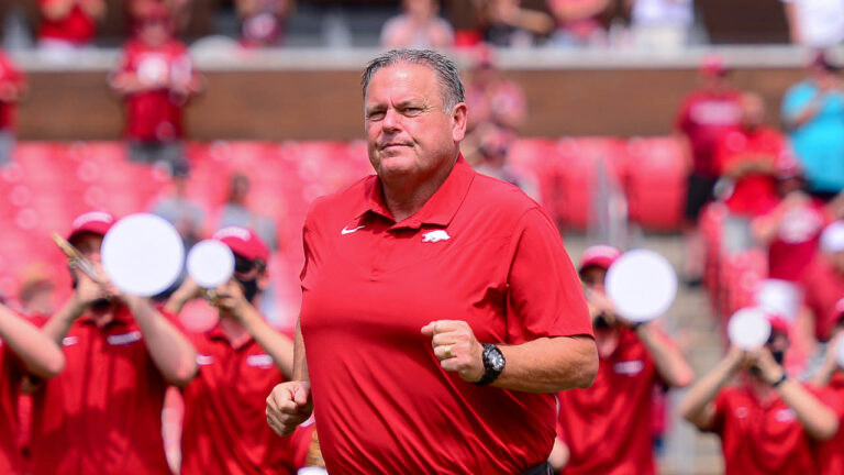 ADG’s Tom Murphy setting scene as Hogs open practices in Tampa