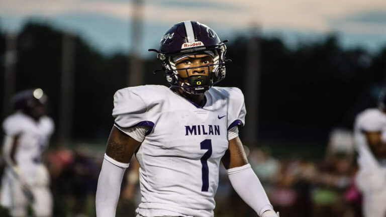 RECRUITING THURSDAY: Davenport on Brown commitment, Archer’s offer