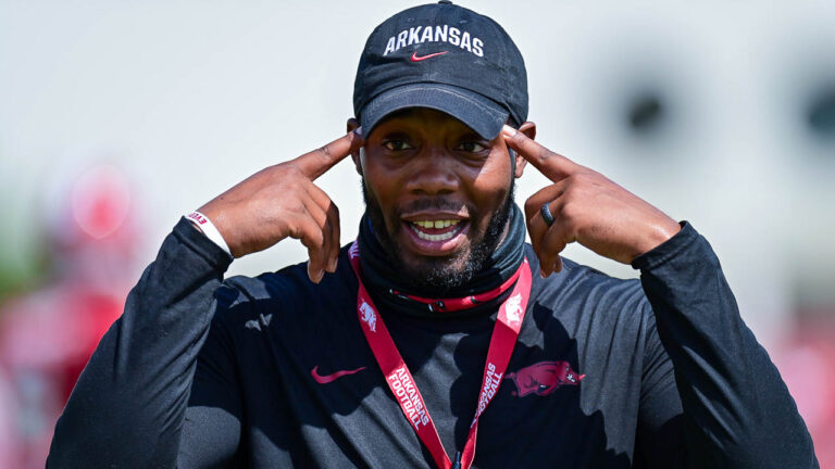 Recruiting Thursday: Richard Davenport on Isaiah Sategna’s flip Tuesday
