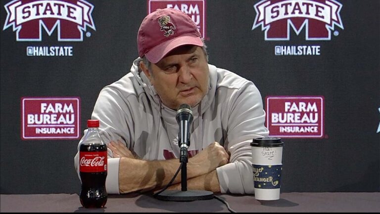 One little change: Bulldogs undefeated with Leach’s adjustment