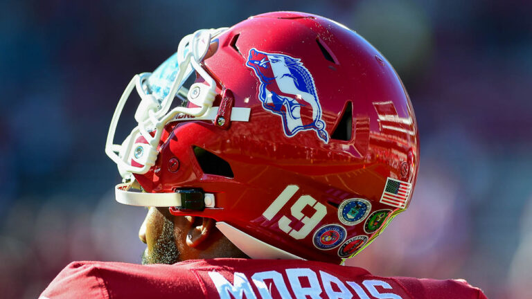 GAMEDAY BLOG: Johnson puts Hogs into 31-28 lead with 21 seconds left