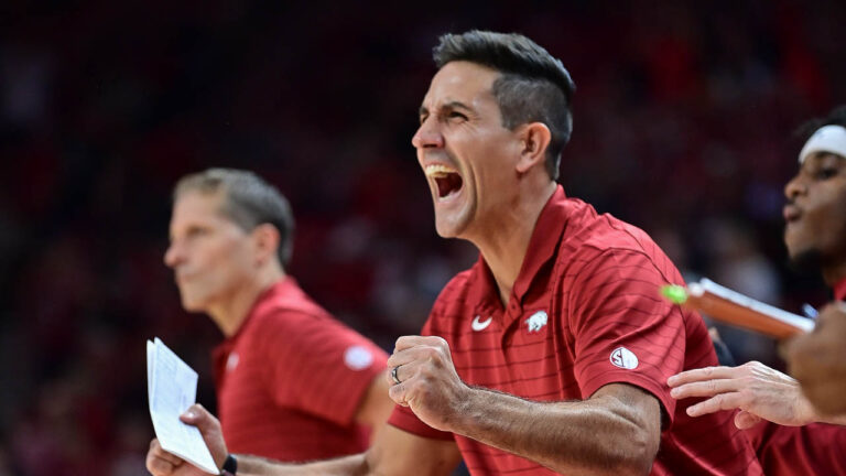 WATCH: Hogs’ Gus Argenal, Makhi Mitchell previewing Baylor game