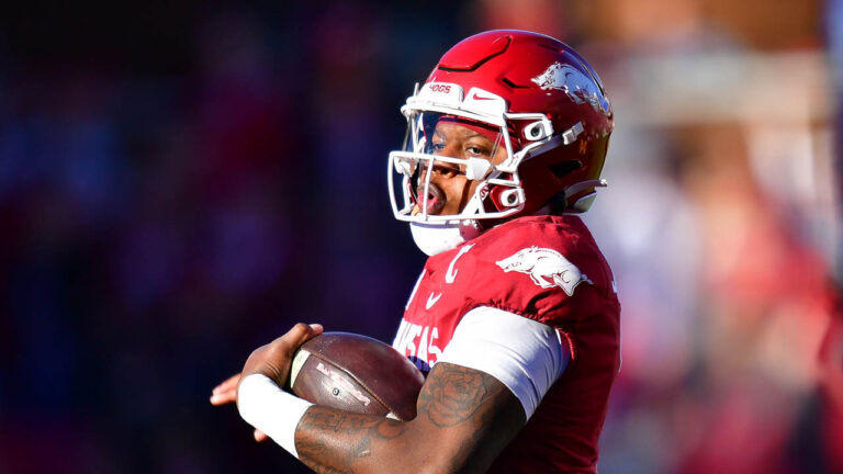 Treylon Burks, KJ Jefferson: Beat-up, banged-up Hogs grind out win over Mizzou