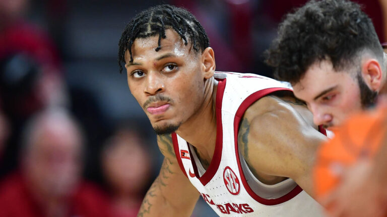 Hogs’ Au’Diese Toney: Creating his own offense in win over Trojans