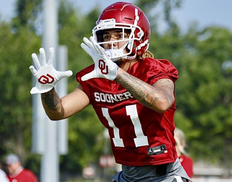 Haselwood commits to Razorbacks a week after entering portal