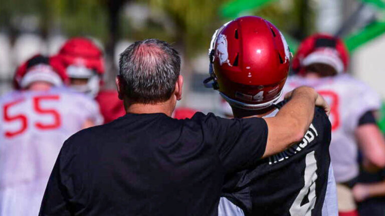 Clay Henry on Hogs wanting to play in Outback Bowl against Penn State