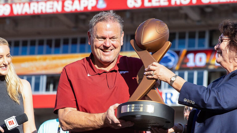Grovey, Hamlin on cigars, Outback Bowl trophy trip across Arkansas