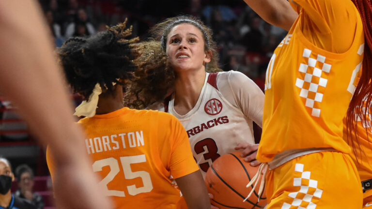 Hogs’ Mike Neighbors: ‘We found a way to get back in it’ in loss