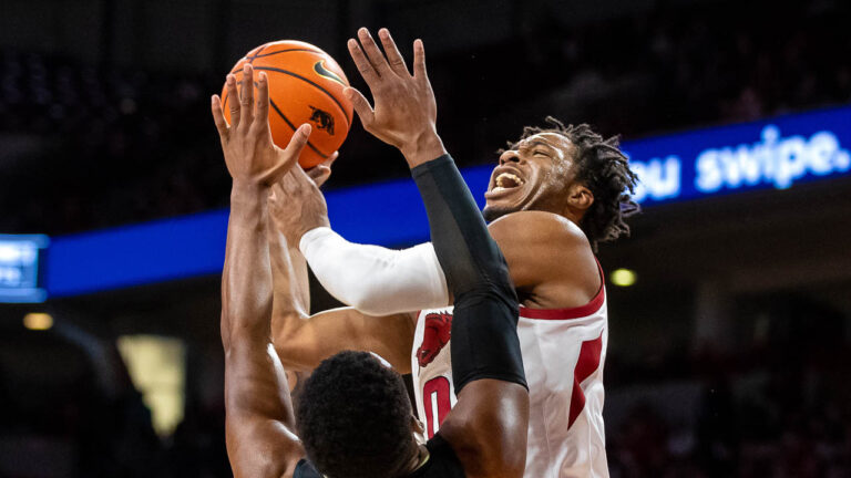 WATCH-LISTEN: Razorbacks vs. Aggies on ESPN Arkansas