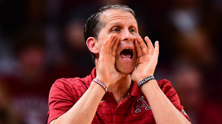 Hawgs Illustrated’s Clay Henry on Hogs desperately needing win