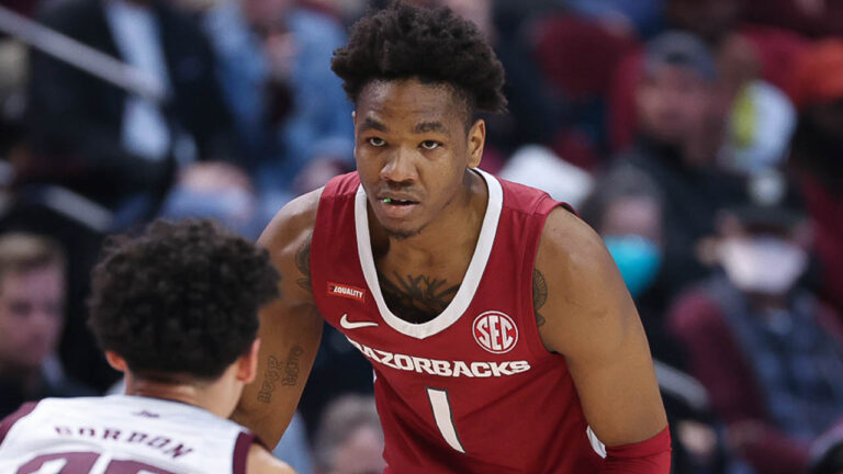 Hogs’ comeback not enough to avoid third straight SEC loss
