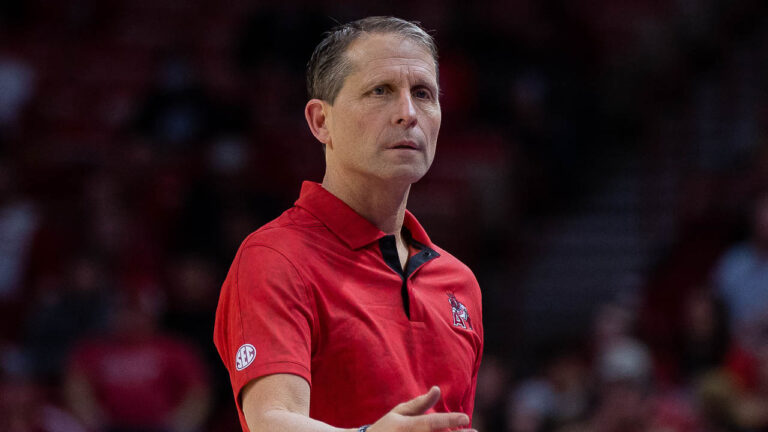Musselman has surgery to fox torn rotator cuff Thursday morning