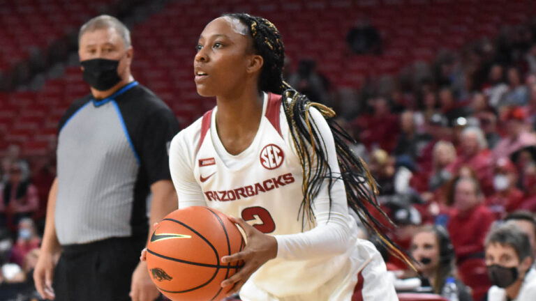 Goforth, Spencer after Hogs get fourth straight win, downing Bulldogs