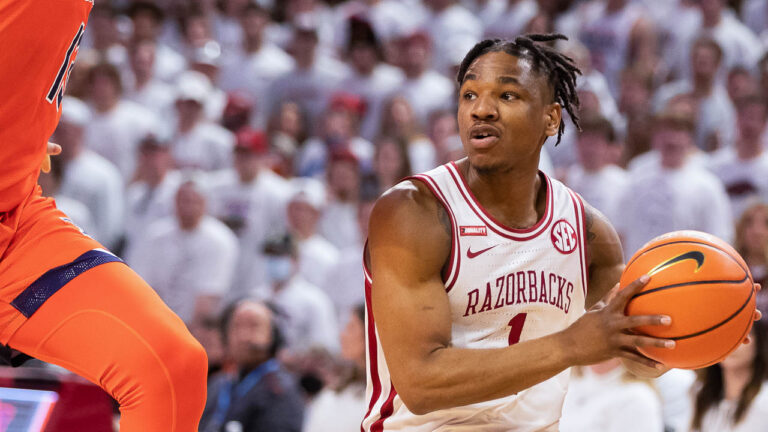 Similarities with Hogs streaking at end of season, says ESPN’s Joe Lunardi