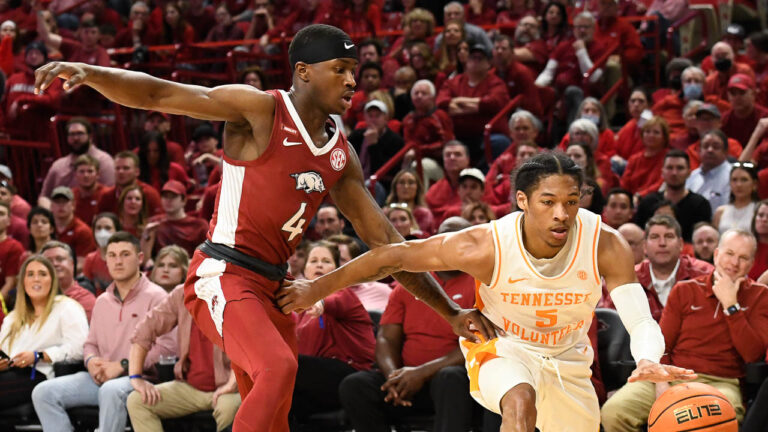 Murphy on Davis’ getting back on track in latest games for Razorbacks