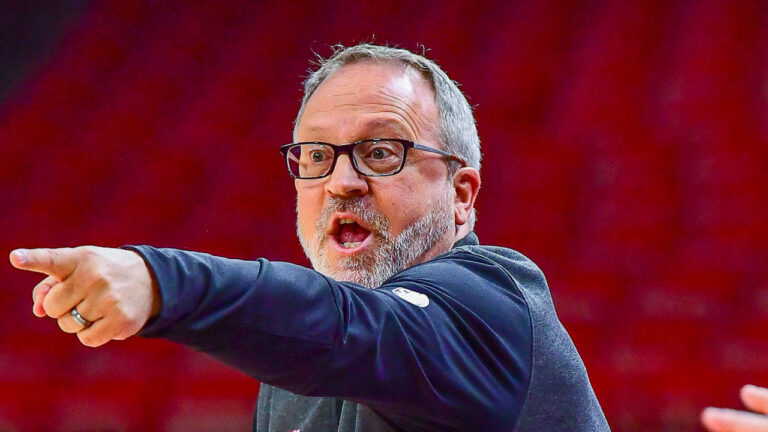 Razorbacks selected as 10th seed, facing Utah in Austin on Friday