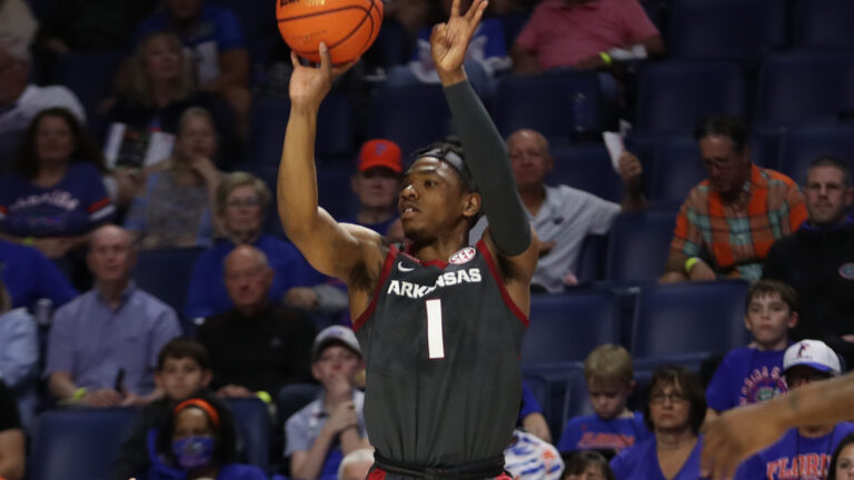 Hogs get road win over Gators for first time since ’95