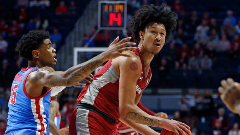 Duke knocks Arkansas out of NCAA Tournament with 79-68 win